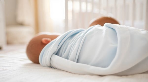 Top sites pour acquérir une gigoteuse d'emmaillotage bébé